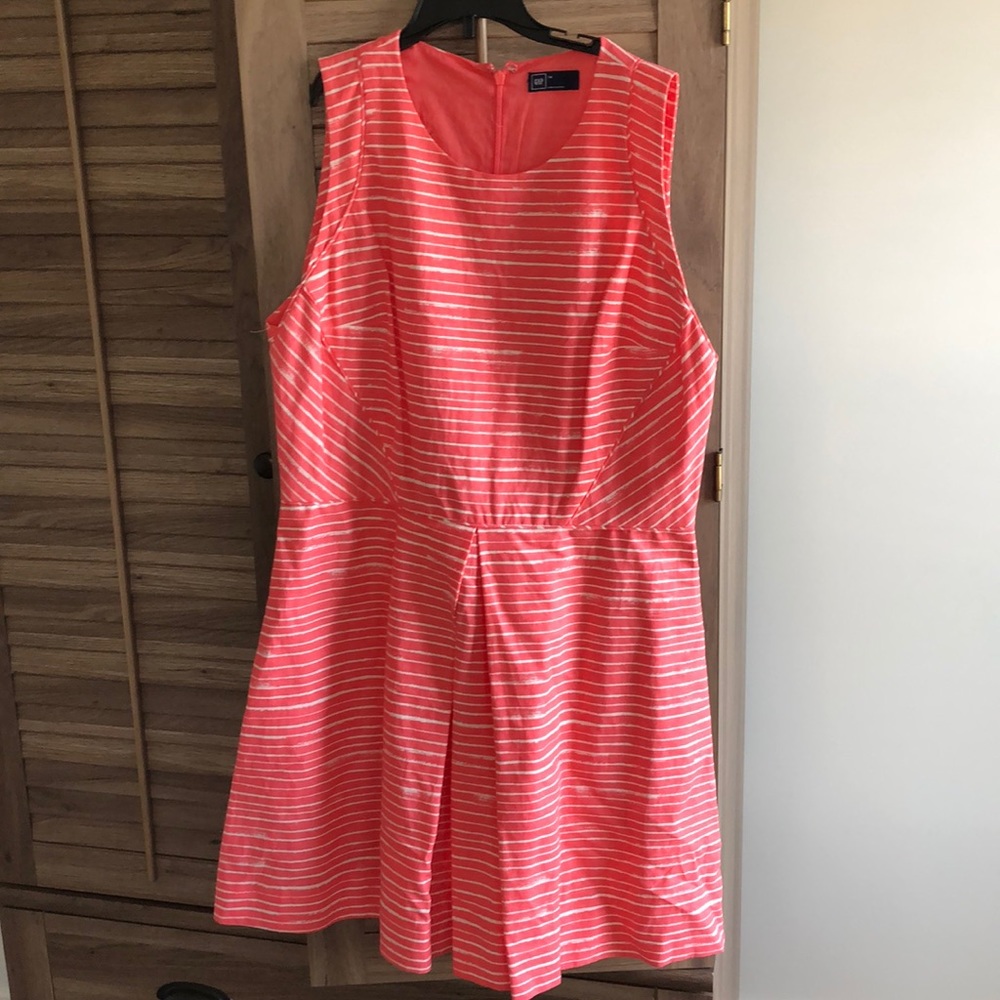 Gap women’s coral fit & flare dress size 14